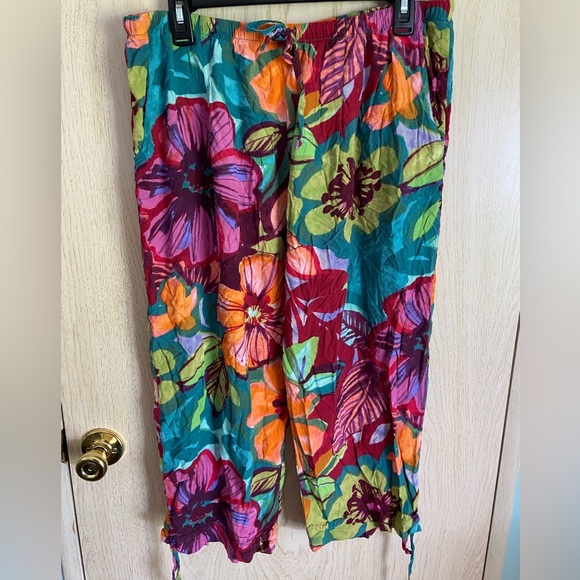 JAMS WORLD Teaberry Floral Cropped Pants Made in Hawaii Sz XL - Picture 1 of 10